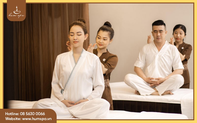 Tận hưởng massage trị liệu chuẩn tại Hum Spa